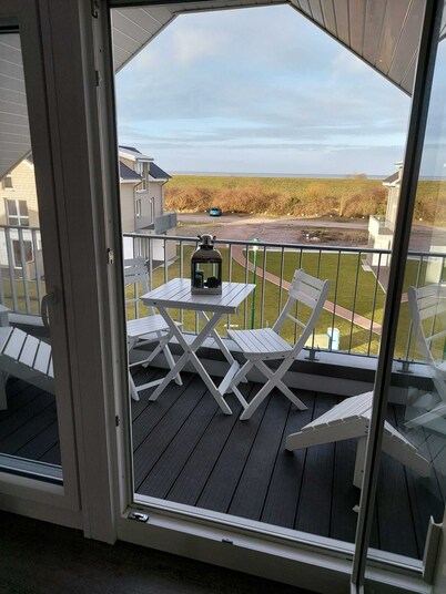 Vacation home Tidenkieker with sea view, incl. beach chair, sauna, 3 bedrooms, Graftblick