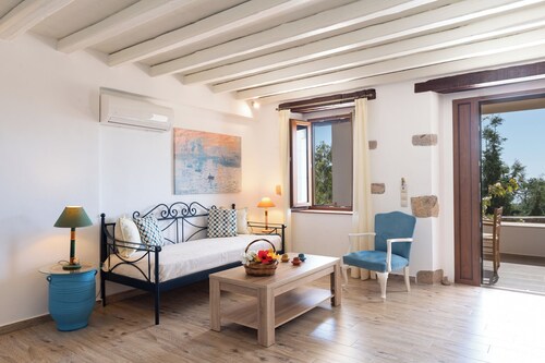 Blue Vista Patmos Sofia Triple Apartment