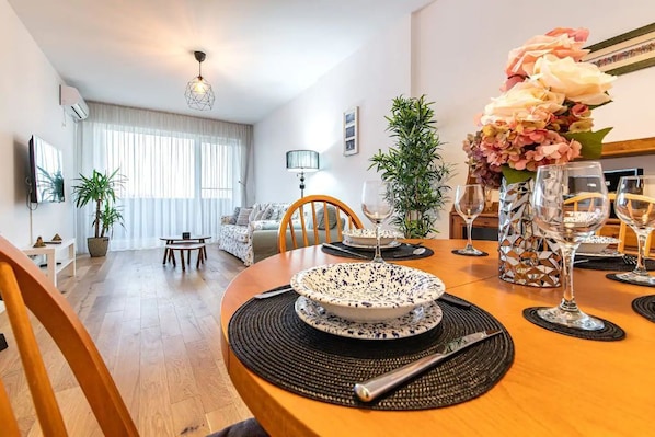 Dining - #North 16 - Aviatiei (București)