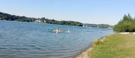 In Strandnähe, Liegestühle