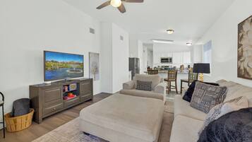 Smart TV, books