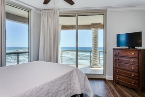 3 quartos, ferros/tábuas de passar roupa, Wi-Fi, roupa de cama