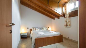 1 chambre, fer et planche Ă repasser, lit parapluie, Wi-Fi gratuit