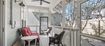 Mermaids Retreat 30A 🧜🏻♀️ STEPS to Beach Access, Pvt Heated Pool, Gulf Views, Bikes