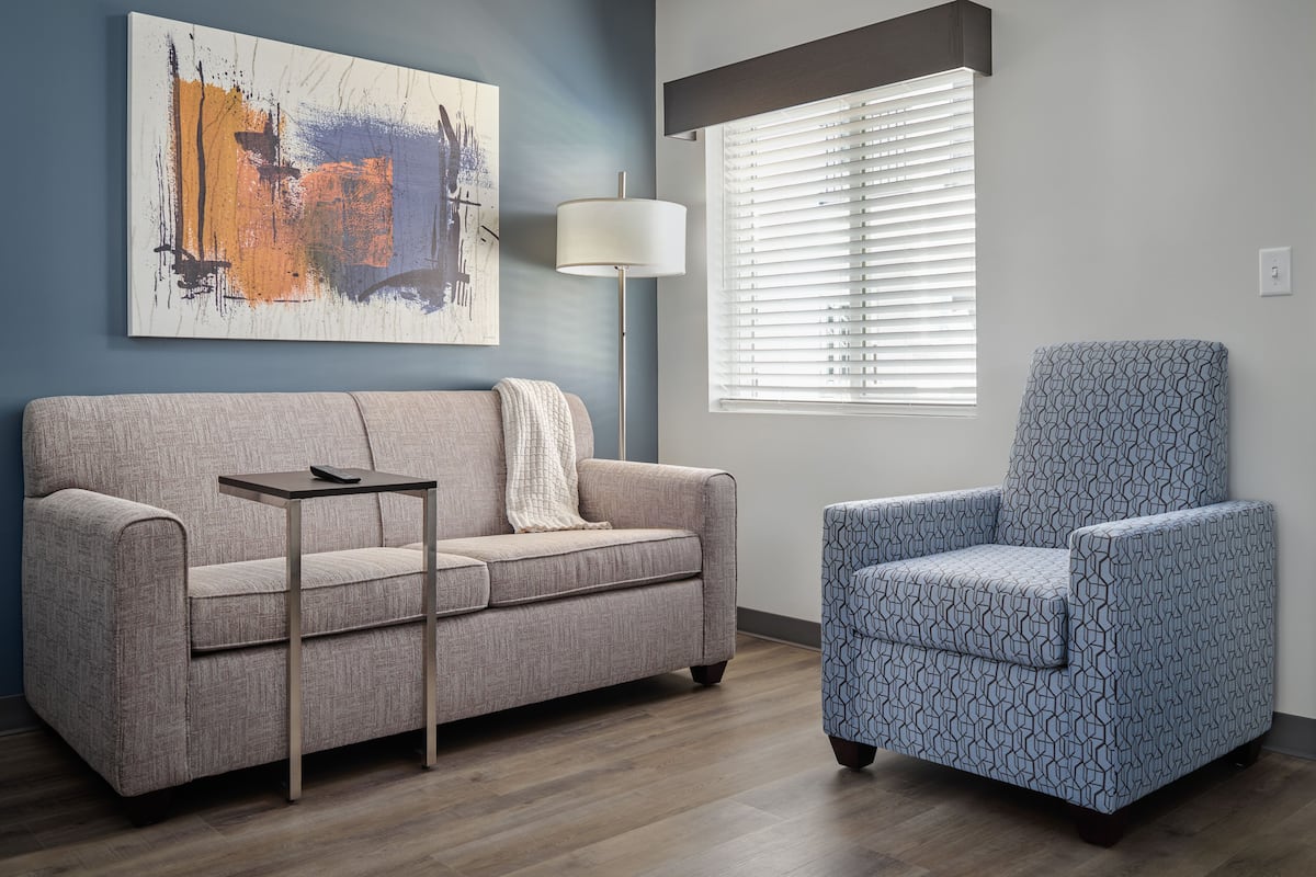 55-inch smart tv with satellite channels, tv, streaming services