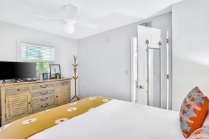 1 bedroom, iron/ironing board, internet, bed sheets
