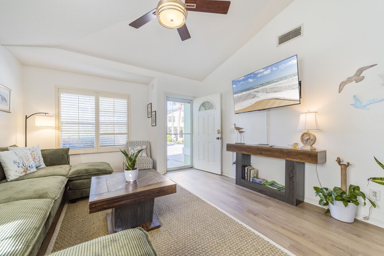 Sea Turtle Beach Cottage 2/2 With Bikes And Pool - St. Augustine Beach, FL