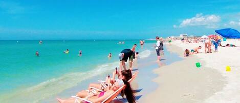 Playa en los alrededores