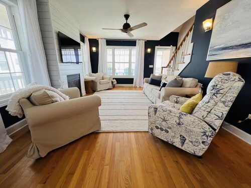 Ocean View Third Row Home