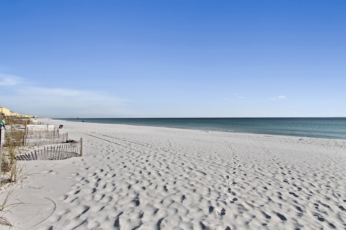 Sandpiper Cove unit 1148, Gulf Front 3 night min