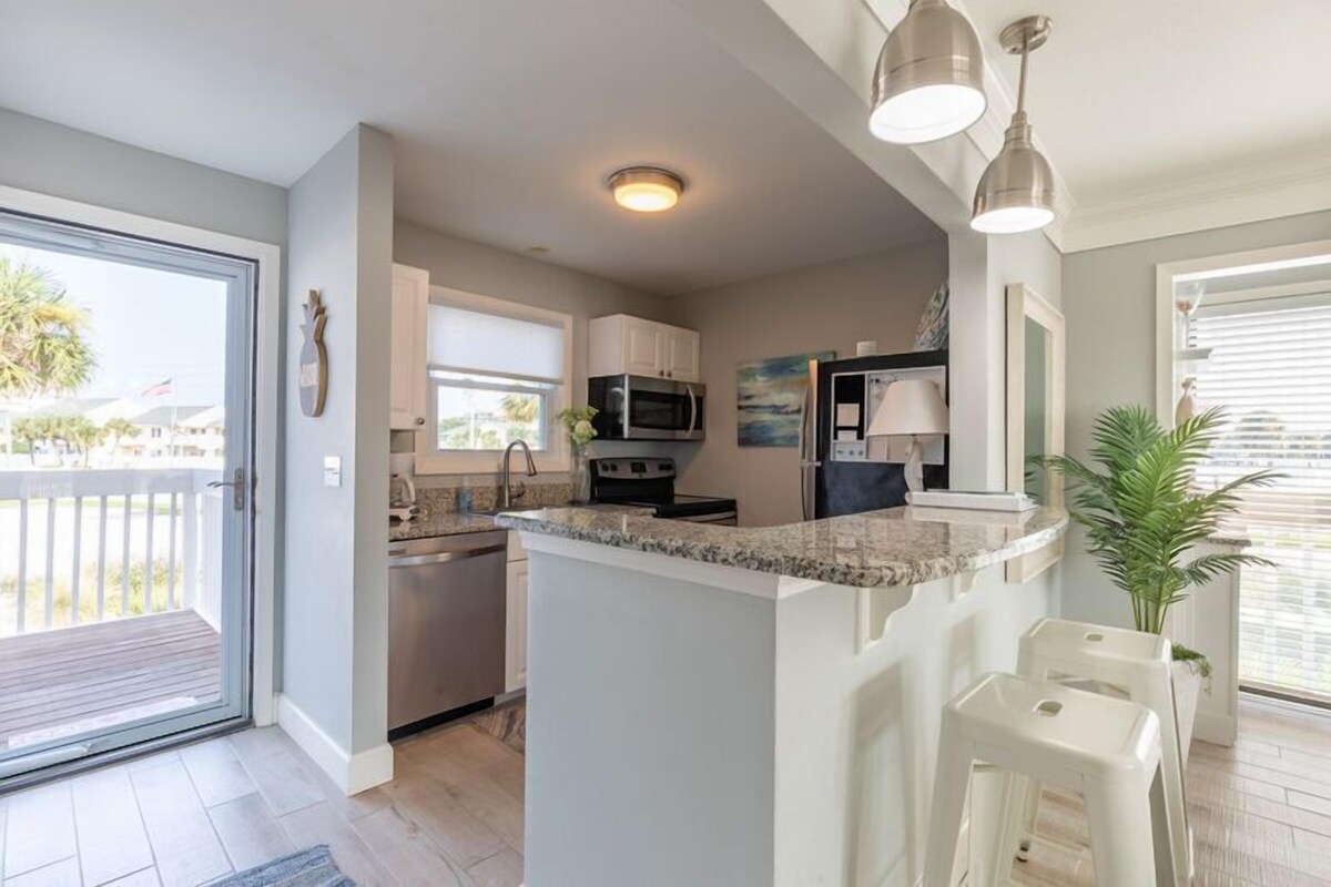 Photo 10 of Sandpiper Cove unit 1148, Gulf Front 3 night min