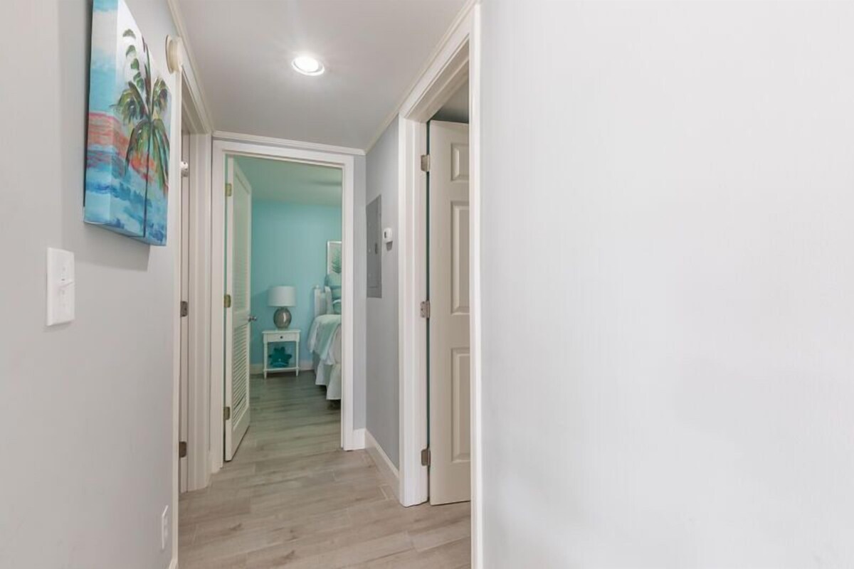Photo 12 of Sandpiper Cove unit 1148, Gulf Front 3 night min