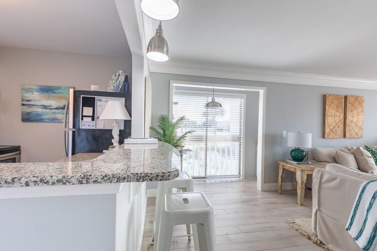 Photo 8 of Sandpiper Cove unit 1148, Gulf Front 3 night min