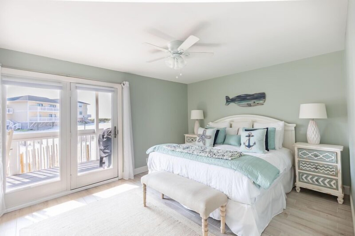Photo 13 of Sandpiper Cove unit 1148, Gulf Front 3 night min