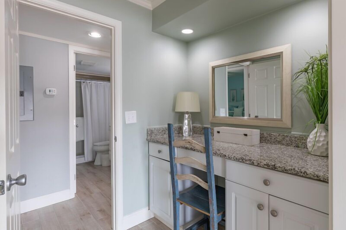 Photo 22 of Sandpiper Cove unit 1148, Gulf Front 3 night min