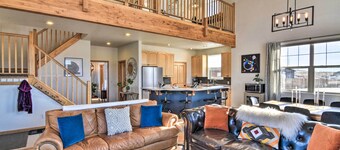 503 Mountain Loft w/ Views: 1 Mi to Dwtn Fairplay!