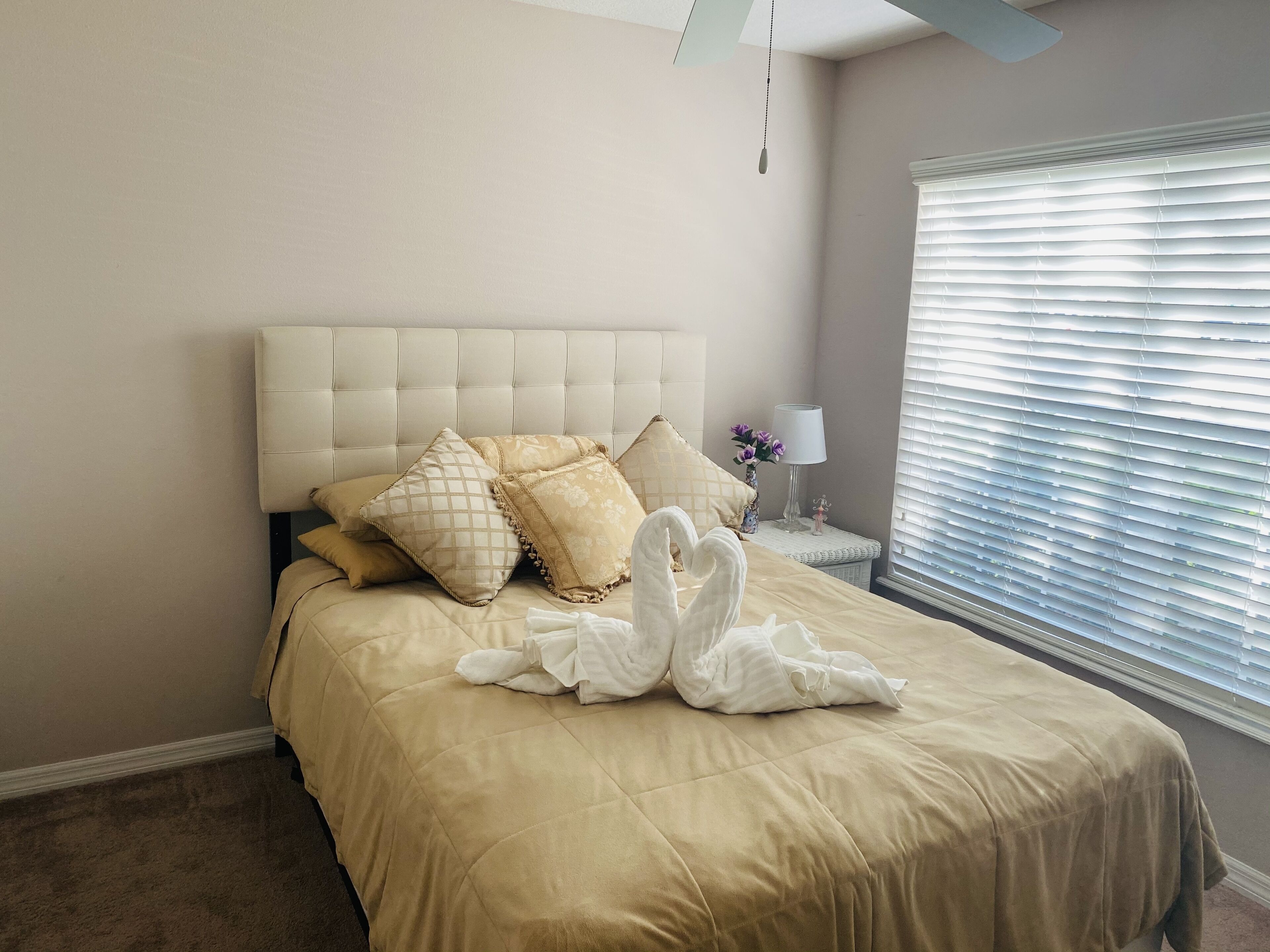 5 chambres, fer et planche à repasser, Wi-Fi gratuit, draps fournis