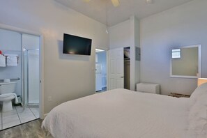 Unclassified image, 2 of 11, button