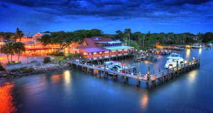 New Smyrna Rv Bunkhouse Pool Private Family RV