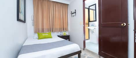 Standard Single Room | Free WiFi, bed sheets