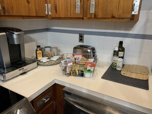 Private kitchen - New Listing, Mid Century Modern Chalet Retreat (Beech Mountain)