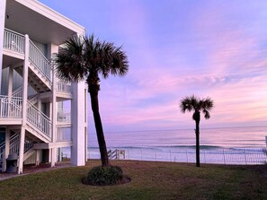 Unclassified image, 3 of 9, button