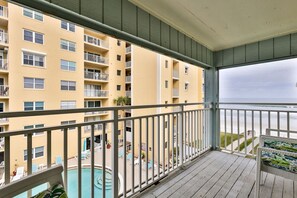 Unclassified image, 4 of 9, button