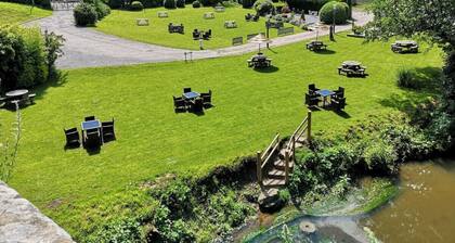Rock View, charming cottage near Alton Towers