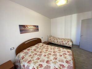 2 chambres, coffre-fort