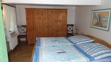 3 chambres, lit parapluie, Wi-Fi, draps fournis