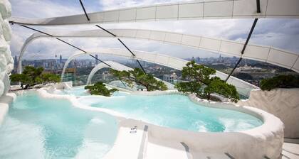 Arte Mont Kiara by PSM Luxury Suites