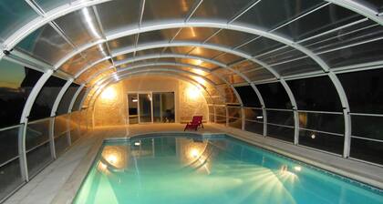 Charming Restored Barn with Heated Pool, Near George Sand's Country