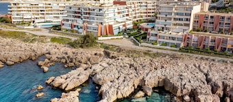 34m² Apartment with 16m² terrace, 2 rooms for 4 guests in Sète