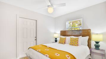 1 bedroom, iron/ironing board, internet, bed sheets