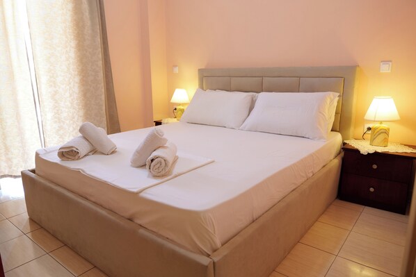 Apartamento | 2 quartos, ferros/tábuas de passar roupa, Wi-Fi de cortesia