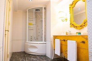 Bathroom - Flora Hotel Uzungol (Çaykara)