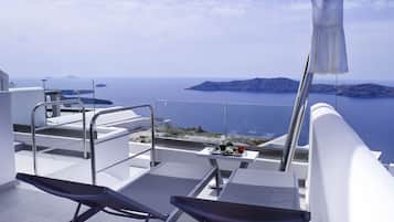 Honeymoon Suite, Hot Tub, Sea View | Terrace/patio