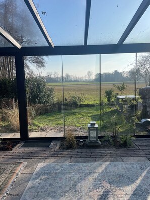 Interior - beautiful Woudlodge at the foot of the dunes with  views over the nature reserve (Bergen)