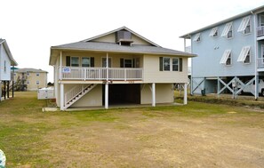 House, 4 Bedrooms | Exterior