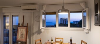 PAHA-PAHA condo near campus with lightning fast Wi-fi