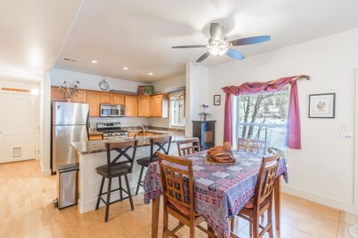 River Walk Haven | River Trail | Great Reviews!