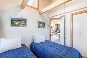 2 bedrooms, free WiFi, bed sheets - Walk to Downtown | Beautiful Views | Air Conditioning! (Ouray)