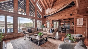 Smart TV, fireplace, ping pong - Meant to Be- Lake Front | Private Dock | Screened Porch | Lake Nottely (Blairsville)