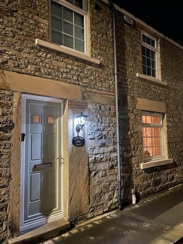 Teesdale holiday cottage, sleeps 4 + dog at Bank Top, Mickleton, Barnard Castle