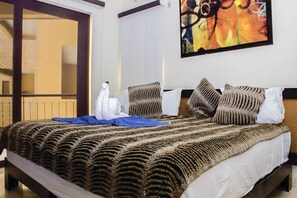 2 Schlafzimmer, Zimmersafe, Bügeleisen/B ügelbrett, Reisekinderbett