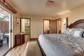 5 soverom, strykejern/-brett, wi-fi og sengetøy