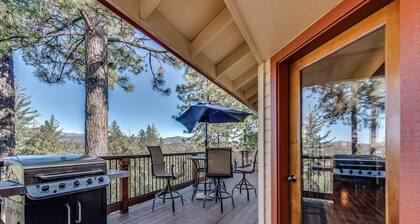 CASA YOSEMITE at Pine Mountain Lake Free Electric EV plug