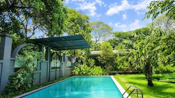 Piscina al aire libre