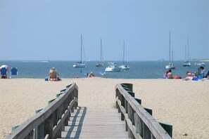 Camastros y toallas de playa 