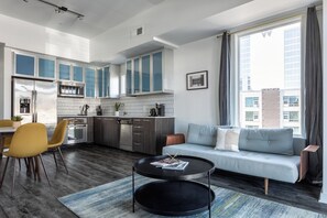 Télévision à écran plat, Netflix, Hulu, services de streaming